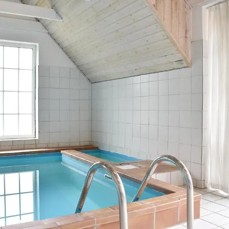 펜션 Gorgeous In Ulfborg With Indoor Swimming Pool Øhuse