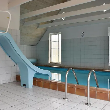 펜션 Gorgeous In Ulfborg With Indoor Swimming Pool *